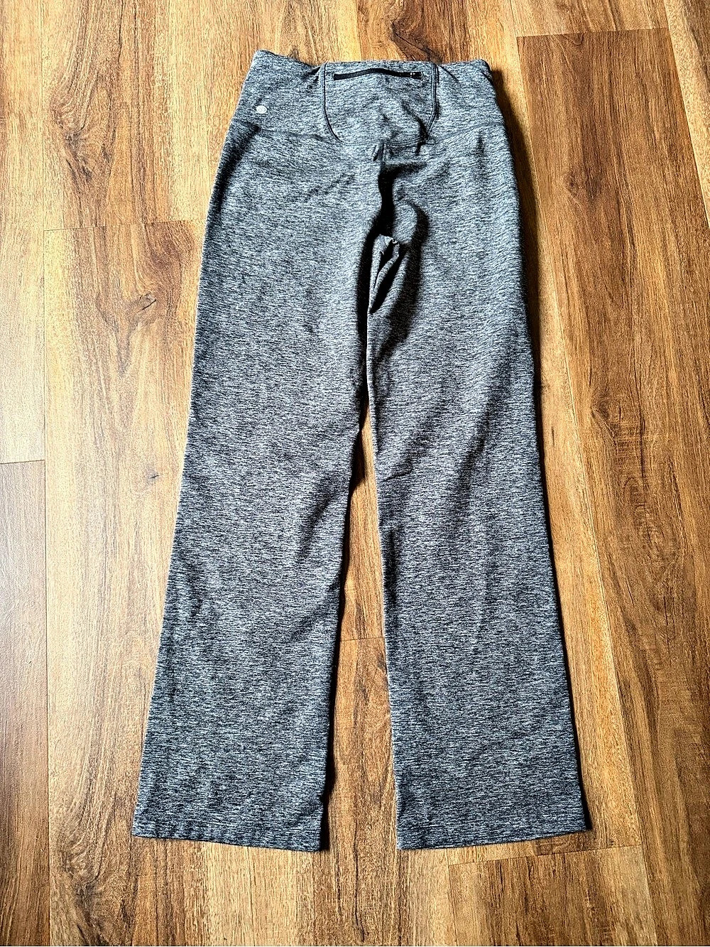 Zella Gray Straight Leg Pants Size Medium